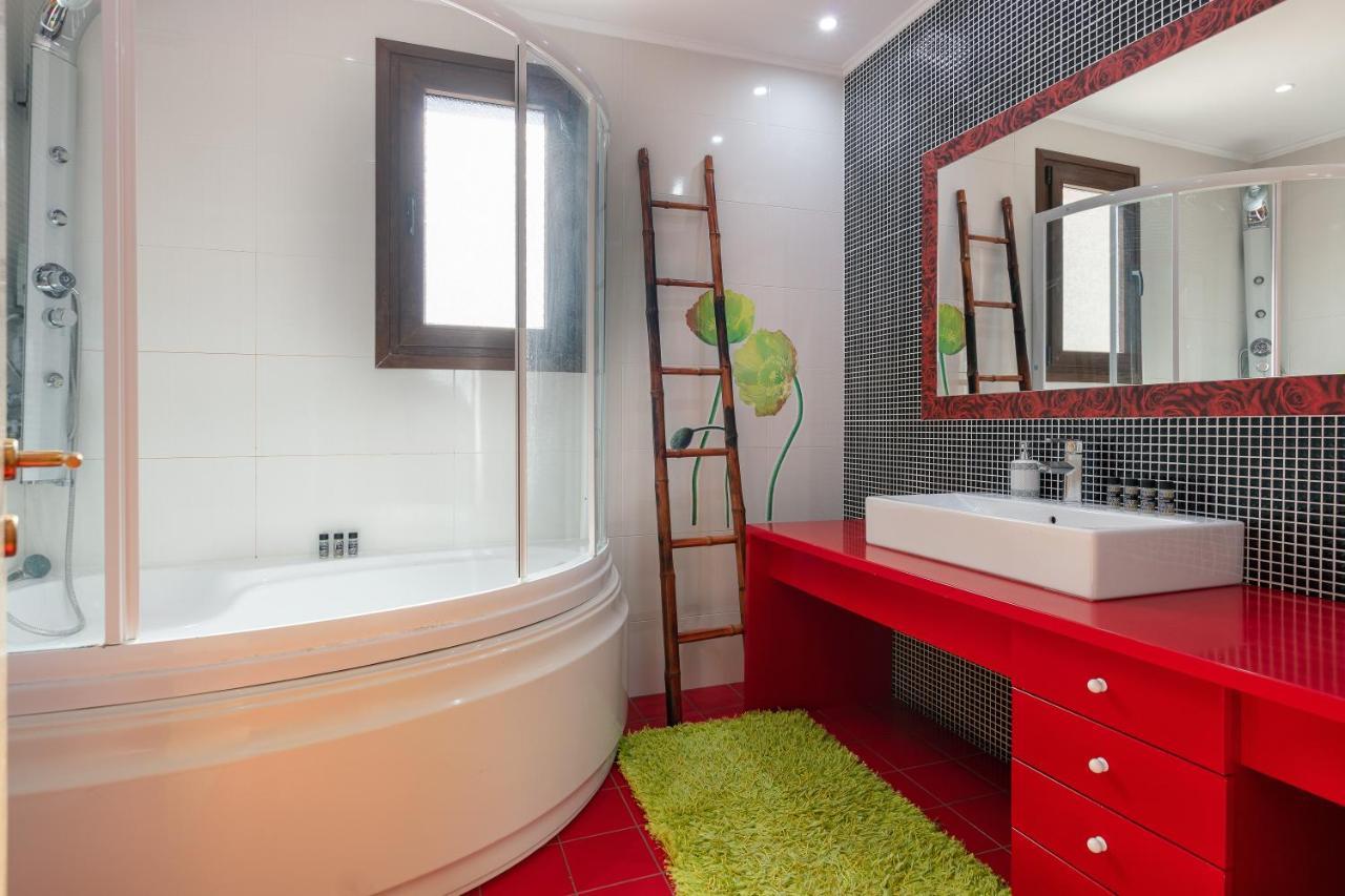 Family Villa Ellis Plakias With Private Pool 200M To The Beach Walking Distance To The Amenities Bagian luar foto